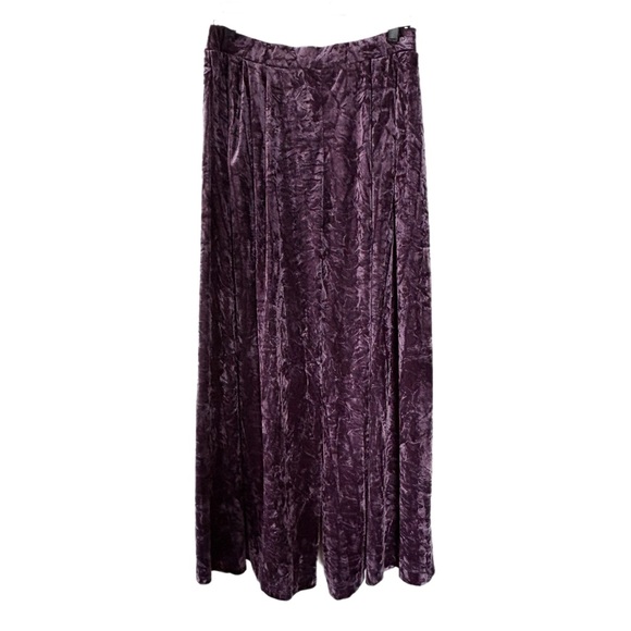 NWT Emporio Armani Women’s Purple Velvet Wide Leg Palazzo...